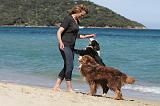 ADULTE ET CHIEN 576